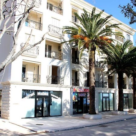 Vasiliki Seaside Apartments Petrovac 외부 사진